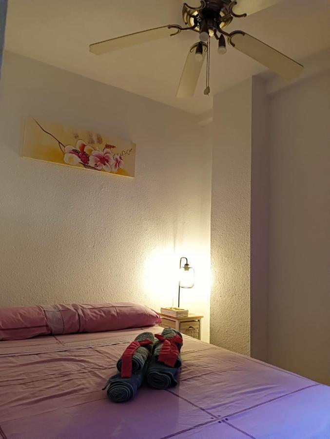 Habitacion Piso Particular En Castilleja De La Cuesta Luaran gambar