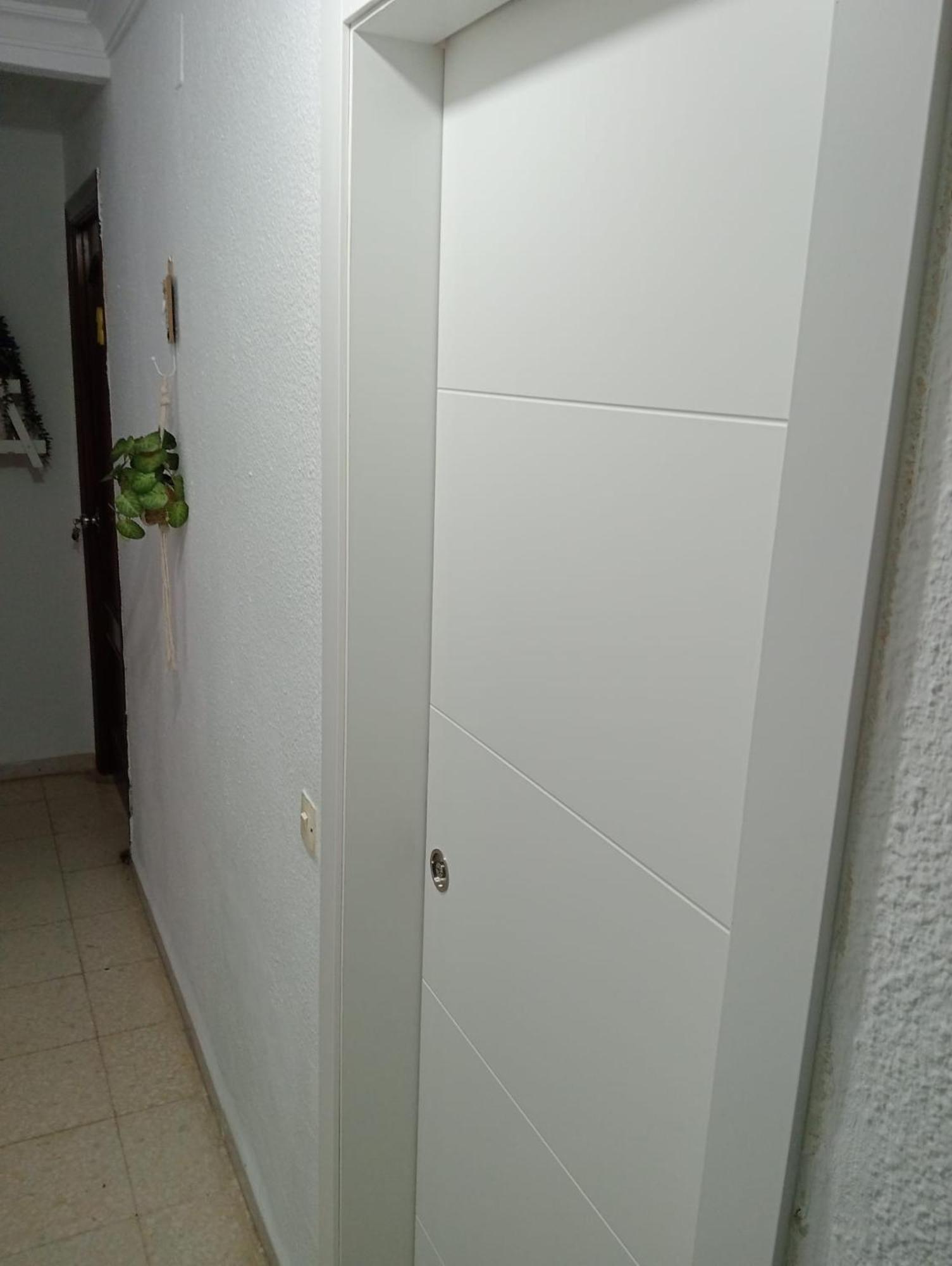 Habitacion Piso Particular En Castilleja De La Cuesta Luaran gambar